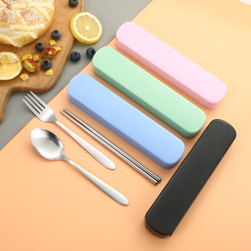 Zestaw naczyń ze stali nierdze – Camping Cooking Utensils Kit recenzja i cena