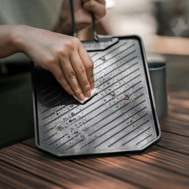 Wytrzymała kwadratowa patelnia – Camping Cooking Range recenzja i cena